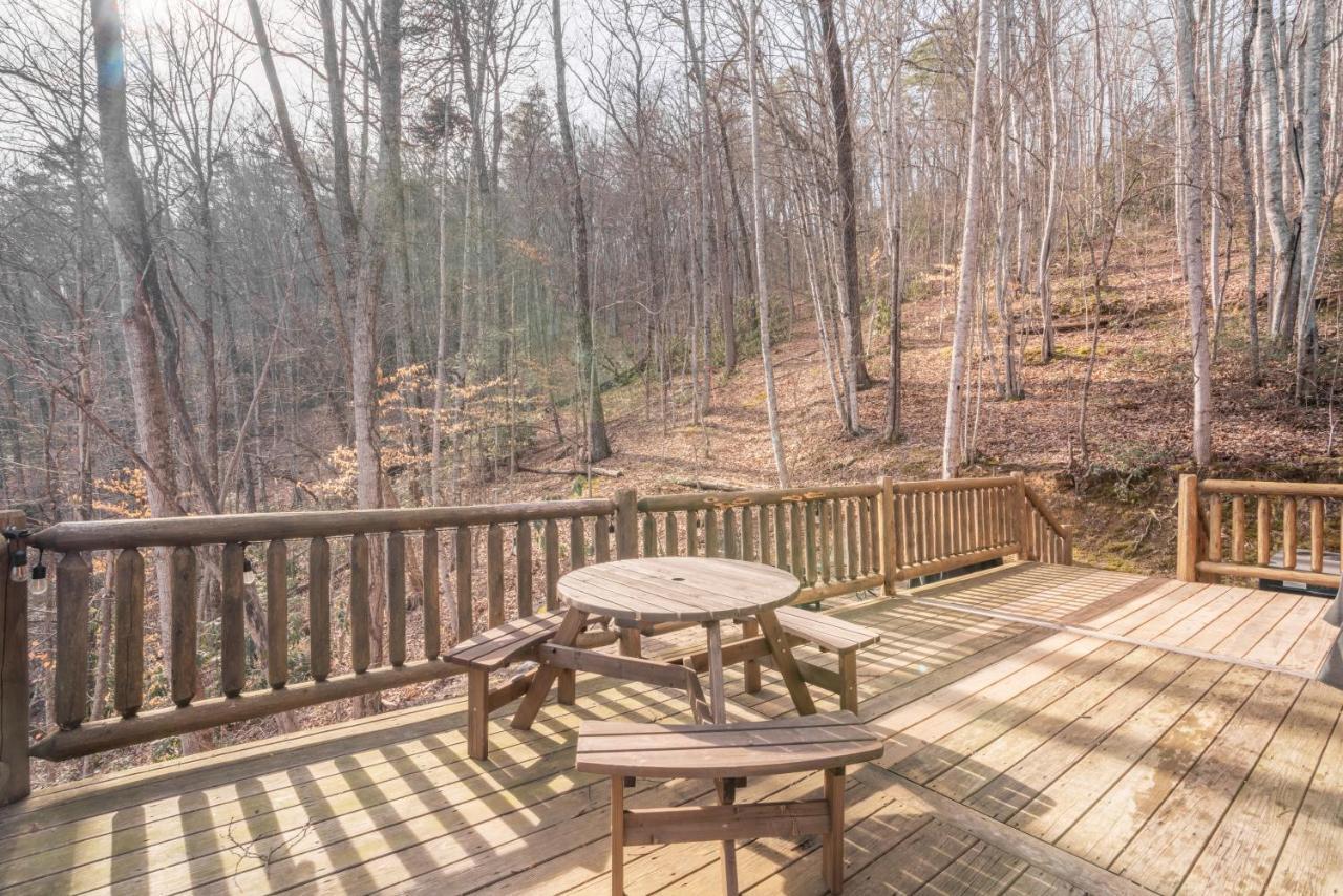 Moonshine Ridge Cabin With Hot Tub And Fire Pit Pigeon Forge Kültér fotó